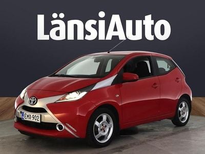 Käytetty 2015 Toyota Aygo X-play Viistoperä | 9 190 € (Perustarjous)