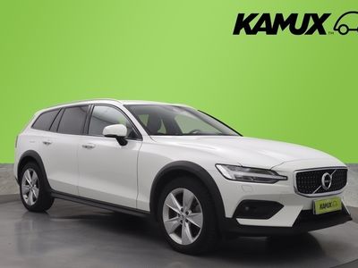 käytetty Volvo V60 CC B4 AWD D-MHEV Business aut //