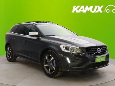 Käytetty Volvo XC60 R-Design 190 HP (139 kW) 2016 Hopea / harmaa Katumaasturi
