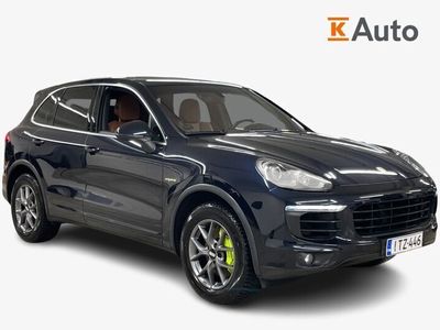 käytetty Porsche Cayenne S E-Hybrid E- **Panorama Koukku Bose Kamera Navi**