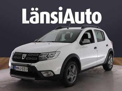 Valkoinen Käytetty 2017 Dacia Sandero Stepway Viistoperä | 10 790 € (Kallis)