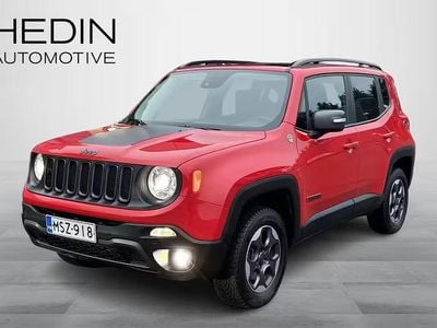 Punainen Käytetty 2016 Jeep Renegade Trailhawk Katumaasturi | 15 790 €