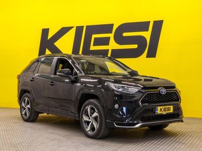 käytetty Toyota RAV4 Hybrid 2,5 AWD-i Launch Edition / Vetokoukku / Adapt. Vakkari / Läm.ratti & tuulilasi / KeylessGo / P-kamera / 2x Alut