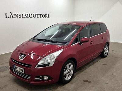 Käytetty Peugeot 5008 Premium 120 HP (88 kW) 2010 Tila-auto