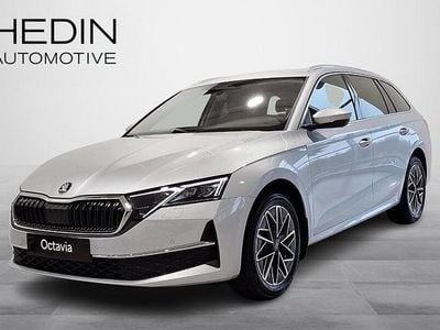 Käytetty Skoda Octavia Style 116 HP (85 kW) 2025 Harmaa Farmari