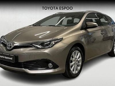 Käytetty 2015 Toyota Auris Touring Sports Multidrive S Farmari | 14 590 € (Perustarjous)
