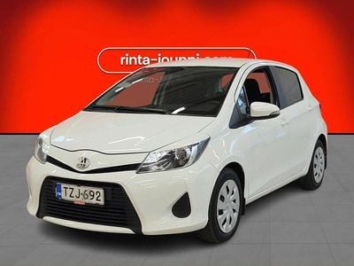Käytetty 2014 Toyota Yaris Hybrid Life Viistoperä | 10 890 € (Hieman kallis)