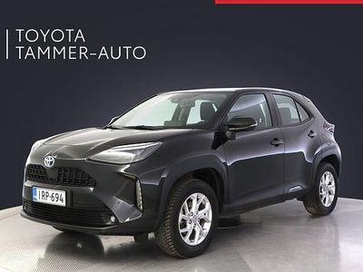 Musta Käytetty 2024 Toyota Yaris Cross Active Katumaasturi | 27 480 € (Perustarjous)
