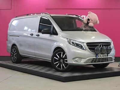 Käytetty Mercedes Vito 190 HP (139 kW) 2018 Van