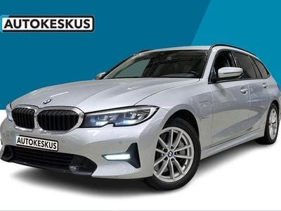Hopea Käytetty 2021 BMW 330e Sport Line Farmari | 23 290 € (Hyvä tarjous)