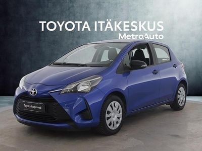 Käytetty Toyota Yaris Life 72 HP (52 kW) 2020 Sininen Viistoperä