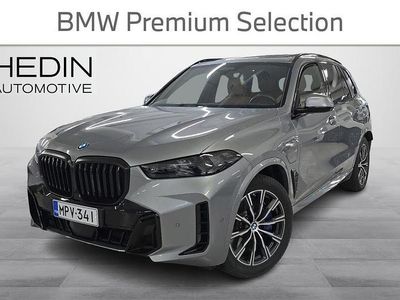 Harmaa Käytetty 2024 BMW X5 Comfort Edition Katumaasturi | 98 500 € (Hieman kallis)
