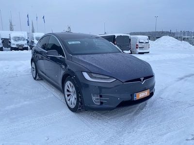 Käytetty Tesla Model X Long Range AWD 192 kW (262 HP) 2021 Katumaasturi
