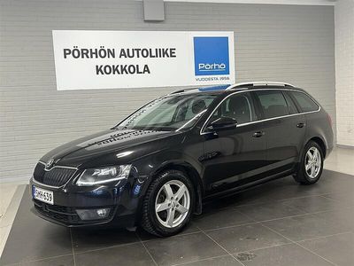 Musta Käytetty 2017 Skoda Octavia Style Farmari | 15 900 € (Hieman kallis)