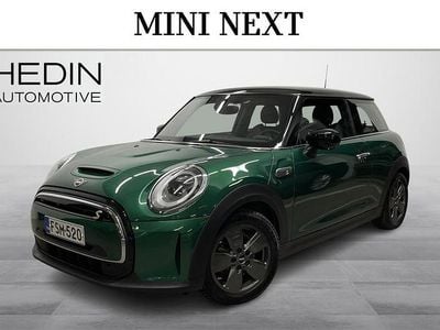 Käytetty Mini Cooper SE Essential 135 kW (184 HP) 2023 Vihreä Viistoperä