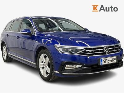 Käytetty VW Passat Business 150 HP (110 kW) 2023 Sininen Farmari