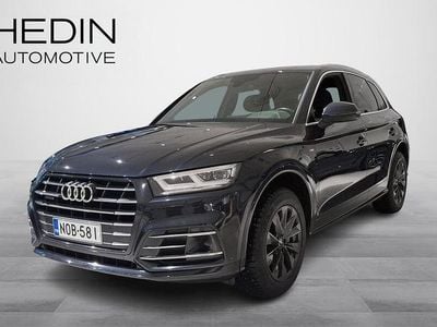 Käytetty Audi Q5 S-Line 252 HP (185 kW) 2020 Sininen Katumaasturi