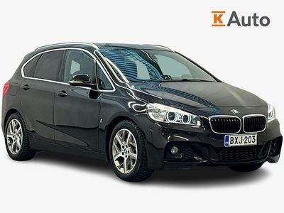 Käytetty BMW 225 Active Tourer Sport Line 224 HP (164 kW) 2017 Musta Tila-auto