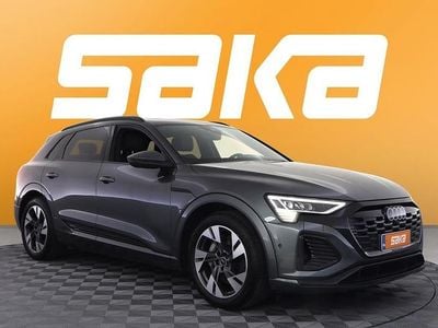 Käytetty 2024 Audi Q8 e-tron S-Line Katumaasturi | 42 800 € (Hieman kallis)