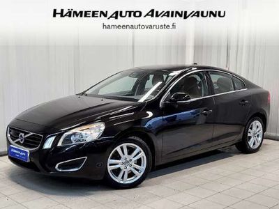 käytetty Volvo S60 2,0T Summum aut