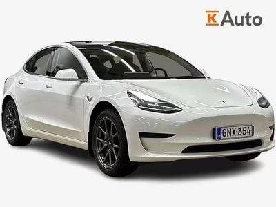 Käytetty Tesla Model 3 Standard Range 239 kW (325 HP) 2019 Sedan