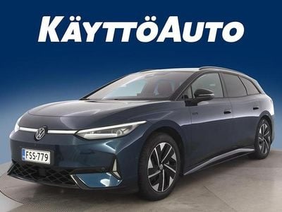 Sininen Käytetty 2025 VW ID.7 GTX Farmari | 57 780 € (Hyvä tarjous)