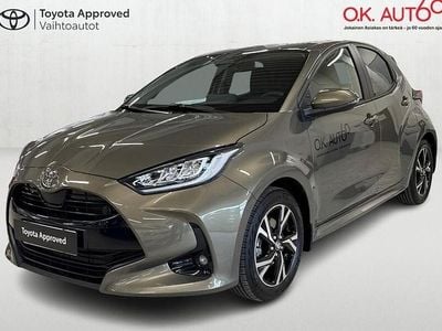 Ruskea Käytetty 2024 Toyota Yaris Hybrid Plus Viistoperä | 24 970 € (Perustarjous)