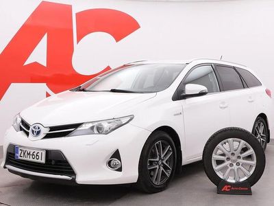 Toyota Auris Touring Sports