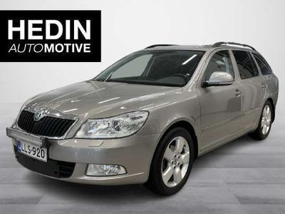 käytetty Skoda Octavia Combi 2,0 TDI 140 4x4 Experience DSG Autom. / PAKETTIAUTO, NELIVETO