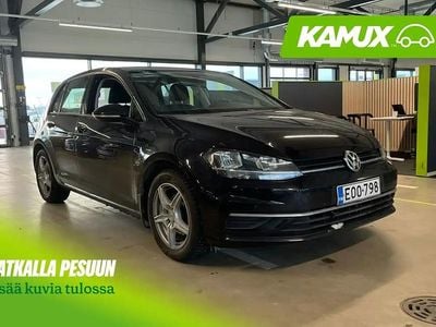 Käytetty VW Golf VII Comfortline 110 HP (80 kW) 2018 Musta Sedan
