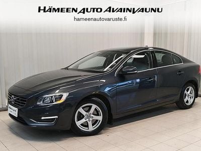 Käytetty Volvo S60 Momentum 181 HP (133 kW) 2014 Harmaa Sedan