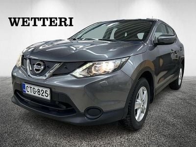 Harmaa Käytetty 2015 Nissan Qashqai Visia Katumaasturi | 9 990 € (Perustarjous)