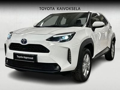 Käytetty Toyota Yaris Cross Active 116 HP (85 kW) 2024 Valkoinen Katumaasturi