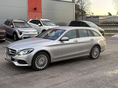 Harmaa Käytetty 2015 Mercedes C350e Business Farmari | 12 990 € (Supertarjous)