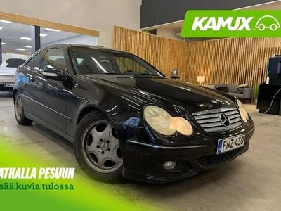 Musta Käytetty 2005 Mercedes C180 Coupe - kaksiovinen | 5 400 €