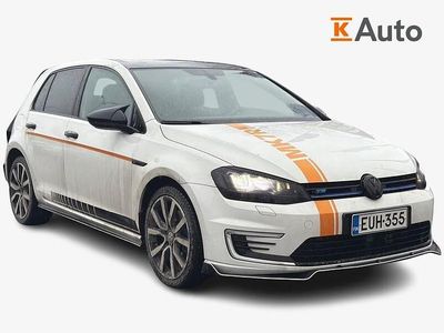 Käytetty 2015 VW Golf VII GTE Viistoperä | 11 900 € (Perustarjous)