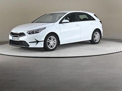 Käytetty Kia Ceed LX 120 HP (88 kW) 2023 Viistoperä