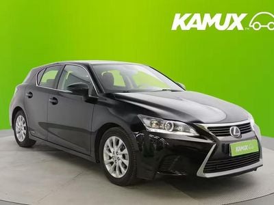Käytetty Lexus CT200h 99 HP (72 kW) 2015 Musta Sedan
