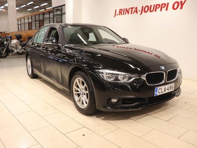 käytetty BMW 318 318 F30 Sedan i A Business Exclusive Edition - 3kk lyhennysvapaa - Nahkaverhoilu, Led-ajovalot - Ilmainen kotiintoimitus! - J. autoturva