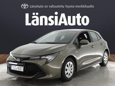 Käytetty Toyota Corolla Life 122 HP (89 kW) 2021 Ruskea Viistoperä
