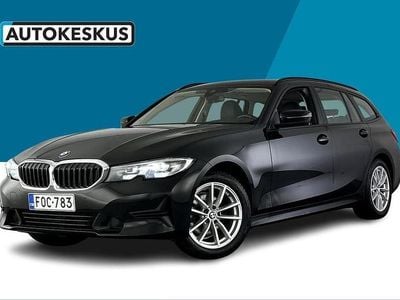 Musta Käytetty 2020 BMW 320 Farmari | 25 490 € (Perustarjous)