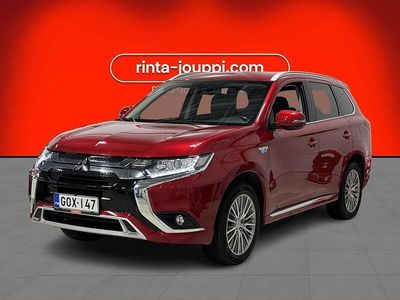 Käytetty 2020 Mitsubishi Outlander P-HEV Instyle Katumaasturi | 25 290 € (Hieman kallis)