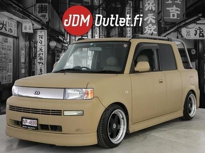 Käytetty 2001 Toyota BB Tila-auto | 12 890 €