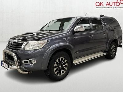 Käytetty Toyota HiLux SR 171 HP (125 kW) 2014 Harmaa Nouto