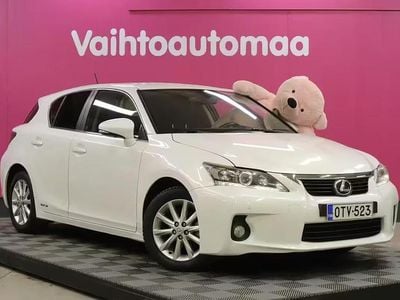 Käytetty Lexus CT200h 99 HP (72 kW) 2011 Viistoperä