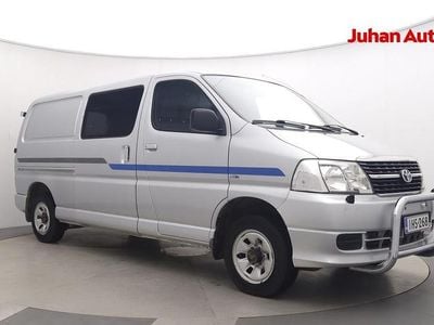 Hopea Käytetty 2009 Toyota HiAce Van | 19 890 €