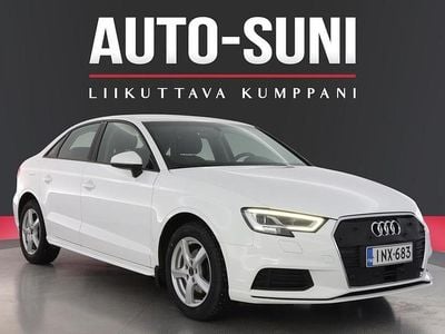 Käytetty Audi A3 Business 116 HP (85 kW) 2017 Valkoinen Sedan