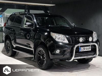 Käytetty Toyota Land Cruiser Anniversary 190 HP (139 kW) 2012 Farmari