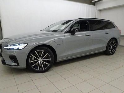 Harmaa Käytetty 2025 Volvo V60 Performance Farmari | 54 900 €