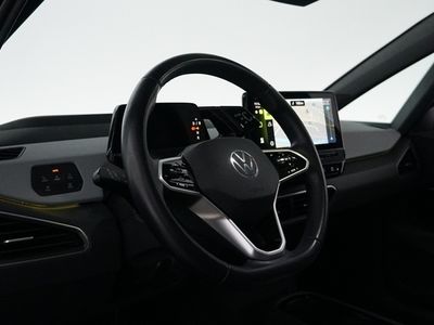 käytetty VW ID3 PRO Performance Family 150 kW, akku 58kWh / Matrix-LED / HUD / Panorama / ACC / Lämpöpumppu / P-Kame